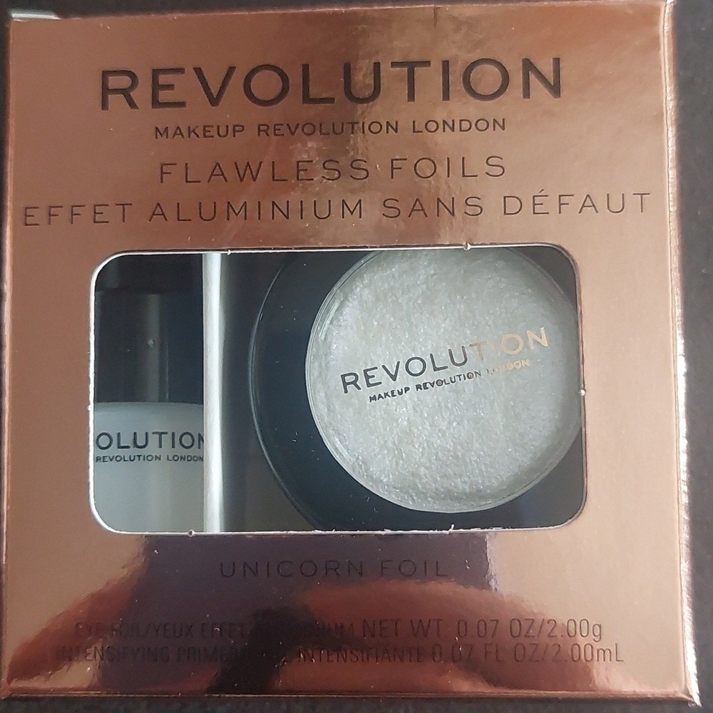 NEW New makeup‎ revolution flawless foils set in Unicorn Foil